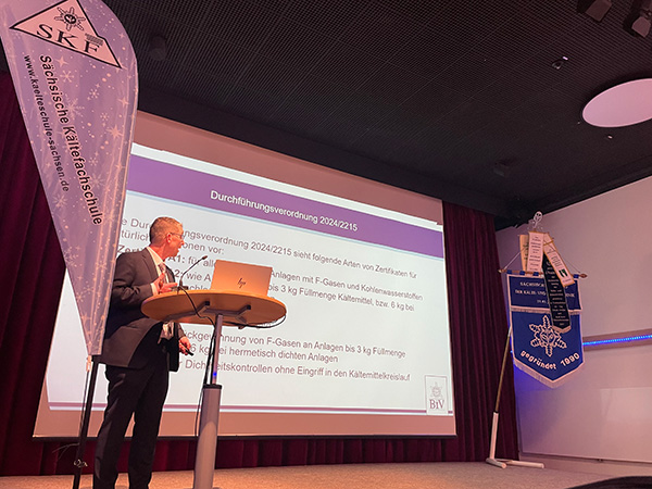 Foto: mitgliedversammlung1_2