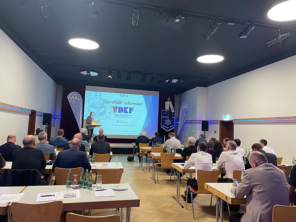 Foto: mitgliedversammlung1_3